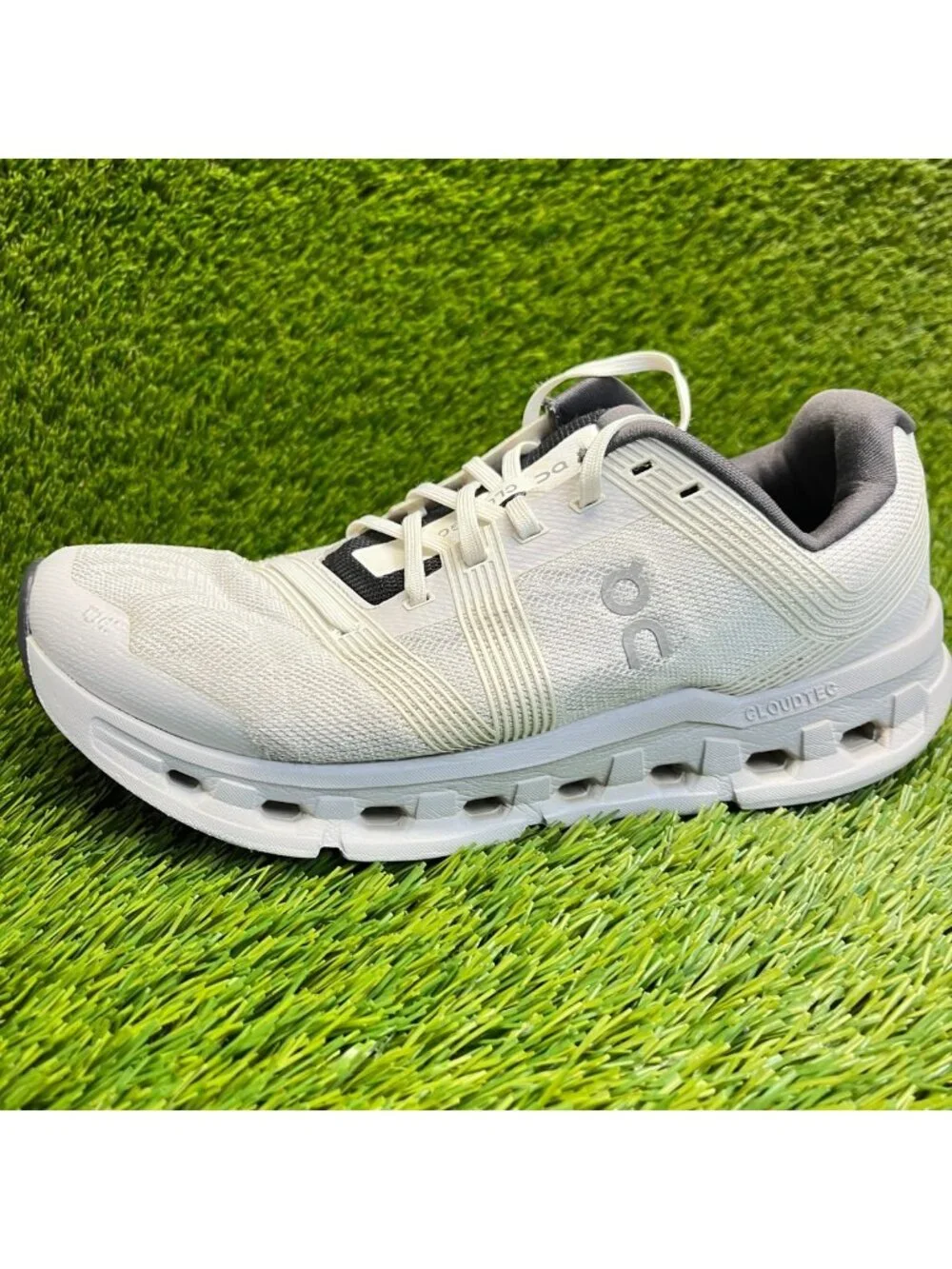 On Cloudgo Womens Size 9.5 White Glacier Gray Athletic Running Shoes Sneakers